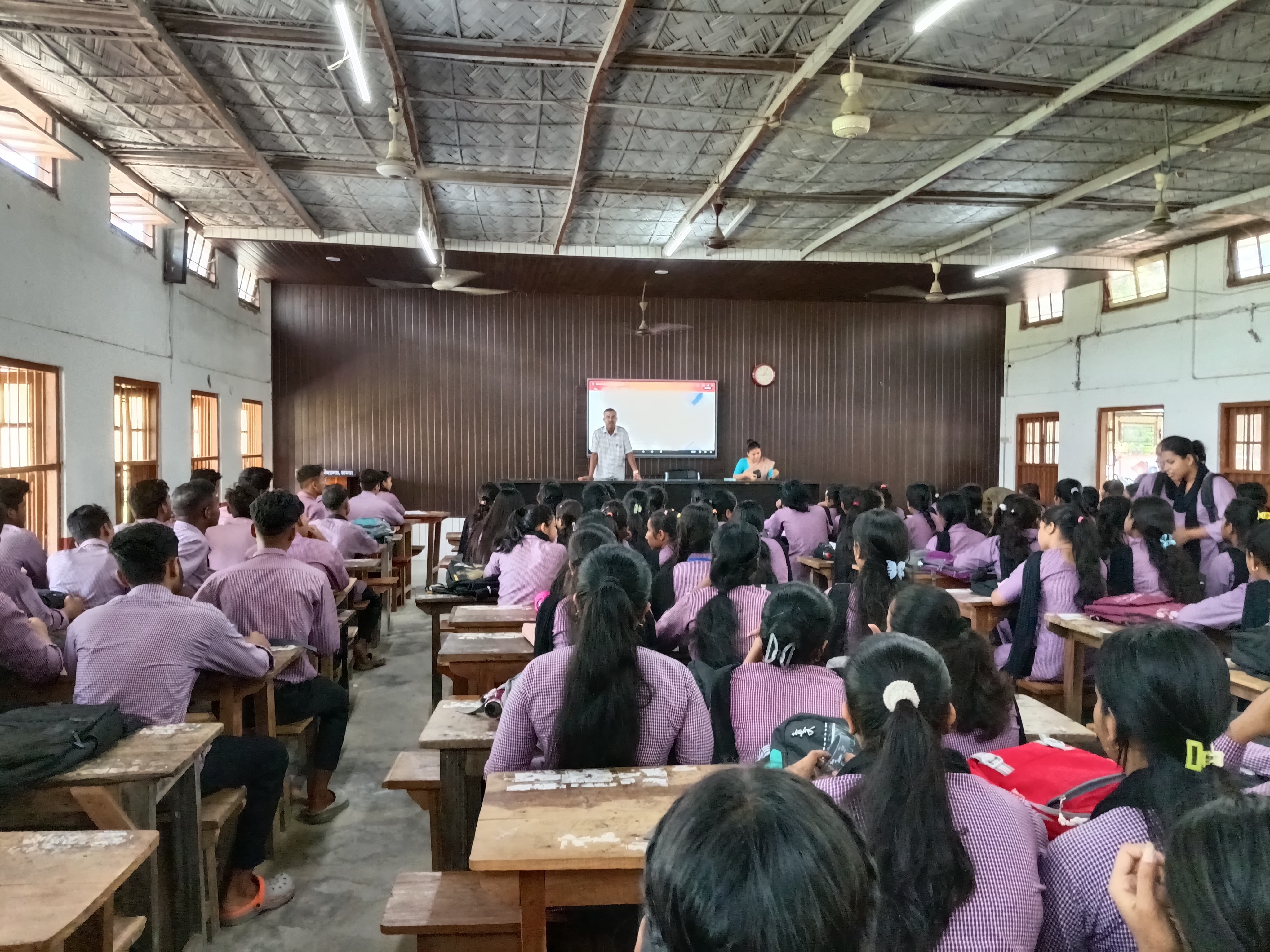  KAMRUP COLLEGE